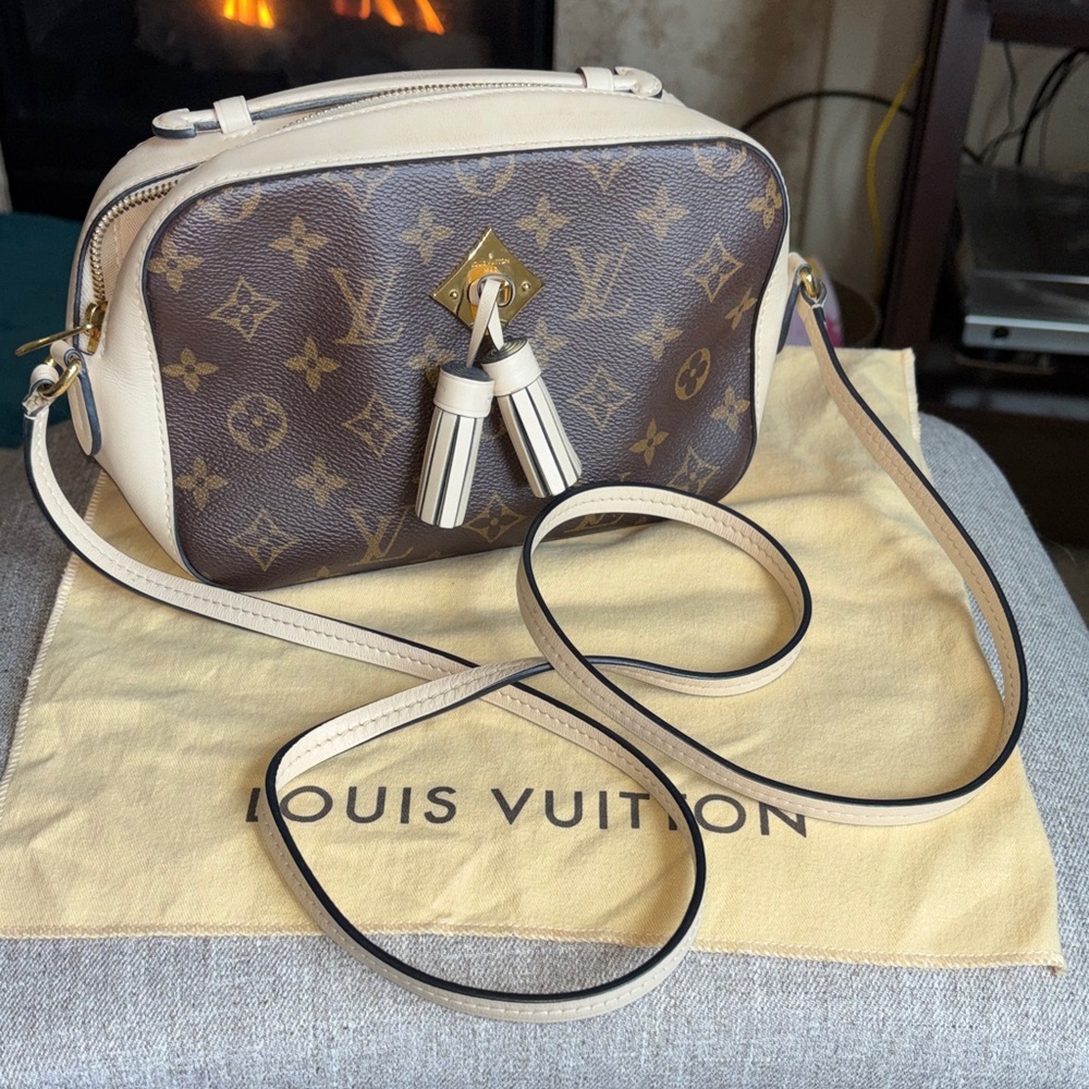 Louis Vuitton crossbody